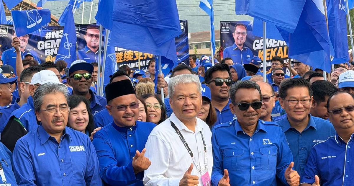 Top Umno figures rally behind BN candidates in Negeri Sembilan push